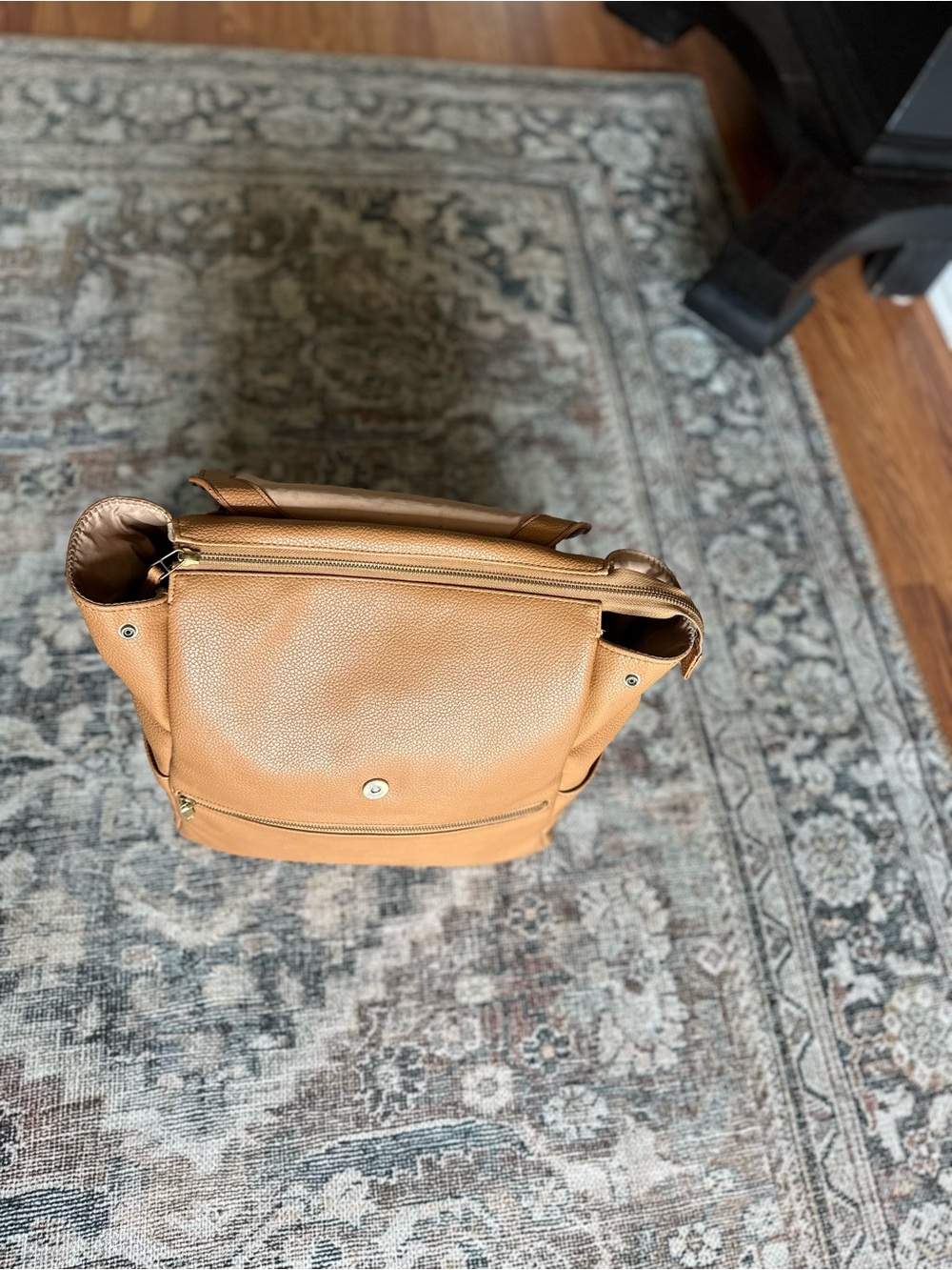 Freshly Picked Classic Diaper Backpack | Camel Vegan Leather - Picture 4 of 10